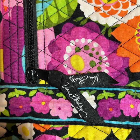 Vintage Vera Bradley Crossbody Purse “Va Va Bloom” (Retired Fall 2012) - Picture 4 of 5